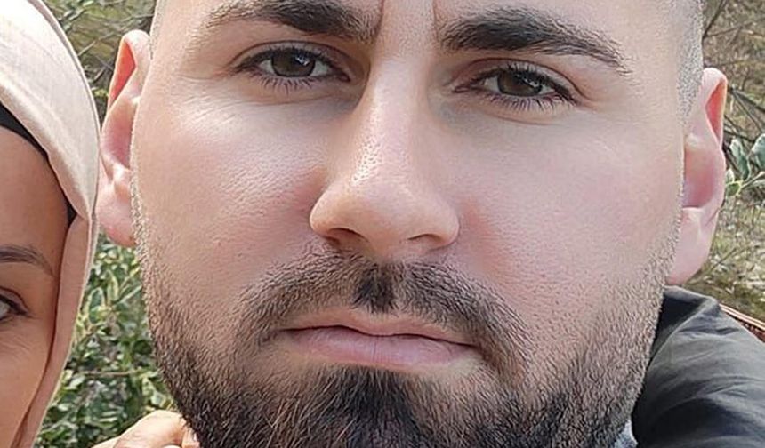 Kamyonetinde bıçaklanarak öldürüldü