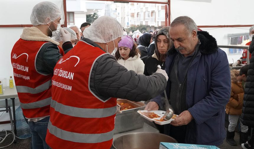 Keçiören’de Ramazan Bereketi: 15 Noktada İftar Sofrası, Her Akşam Etkinlik