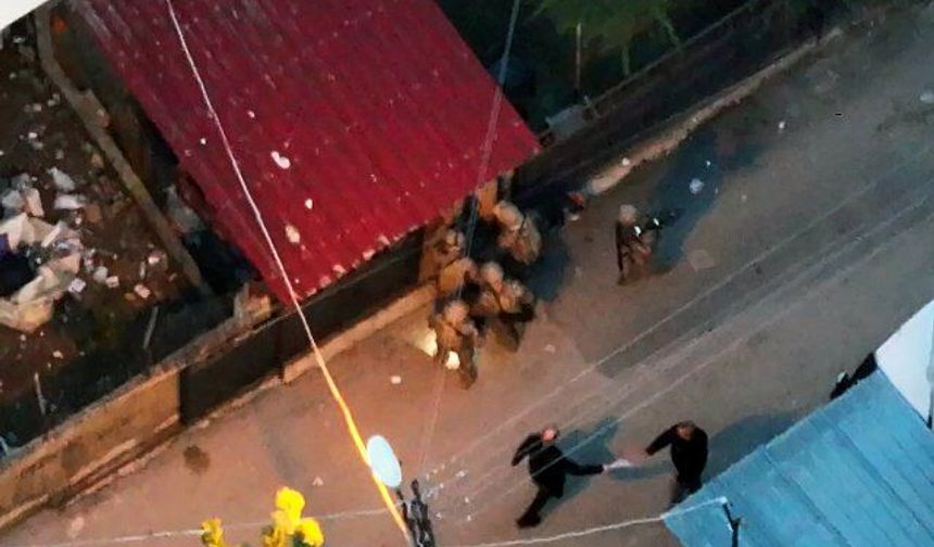 Adana’da “torbacı” operasyonu: 15 gözaltı