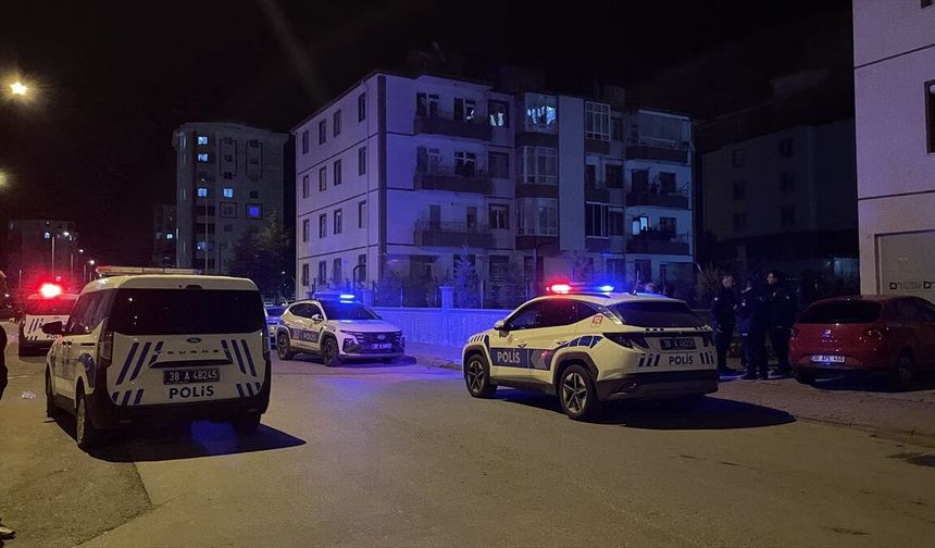 Kayseri'de bıçaklı kavga: 1 yaralı