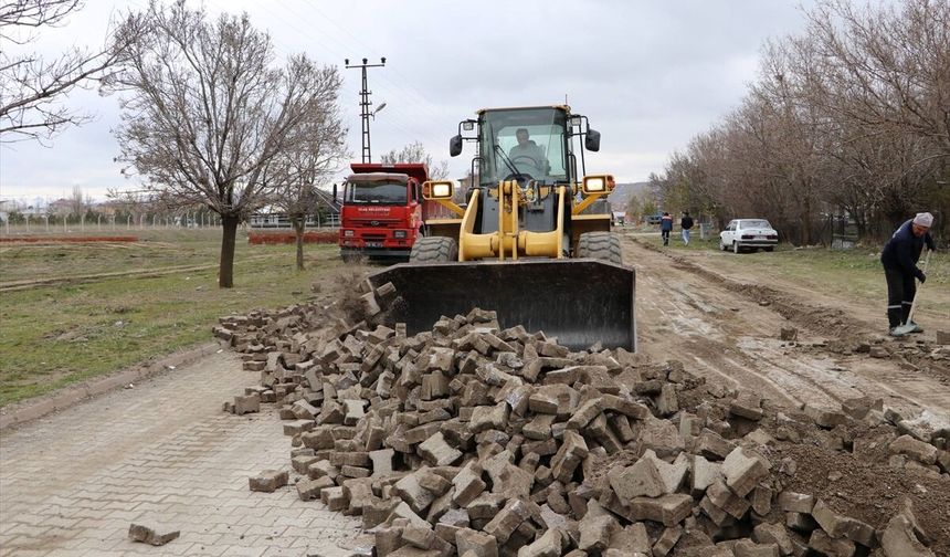 Ulaş'ta yol yapım çalışmaları ne durumda