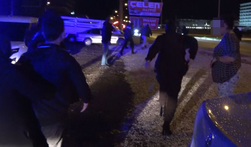 Ambulans Önünde Dehşet: Yaralıya İkinci Kez Saldırmaya Çalıştı