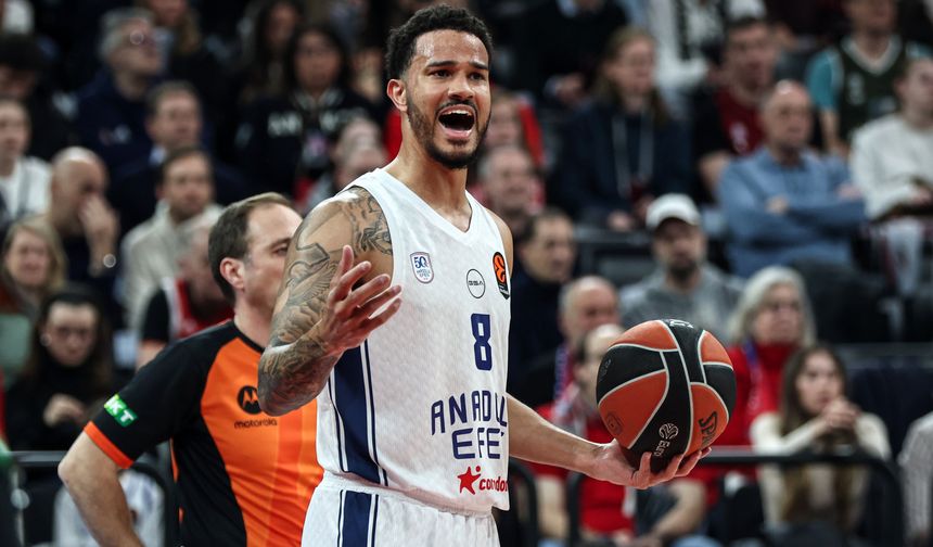 Anadolu Efes, Bayern Münih’i Son Saniyede Geçti