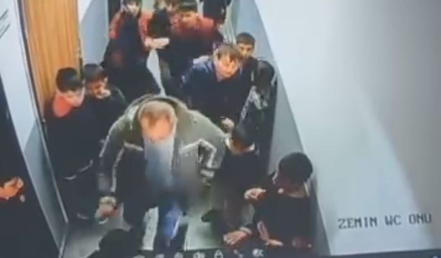 Kar Topu Tartışması Okulda Şiddete Dönüştü: Veli 8 Yaşındaki Çocuğa Saldırdı