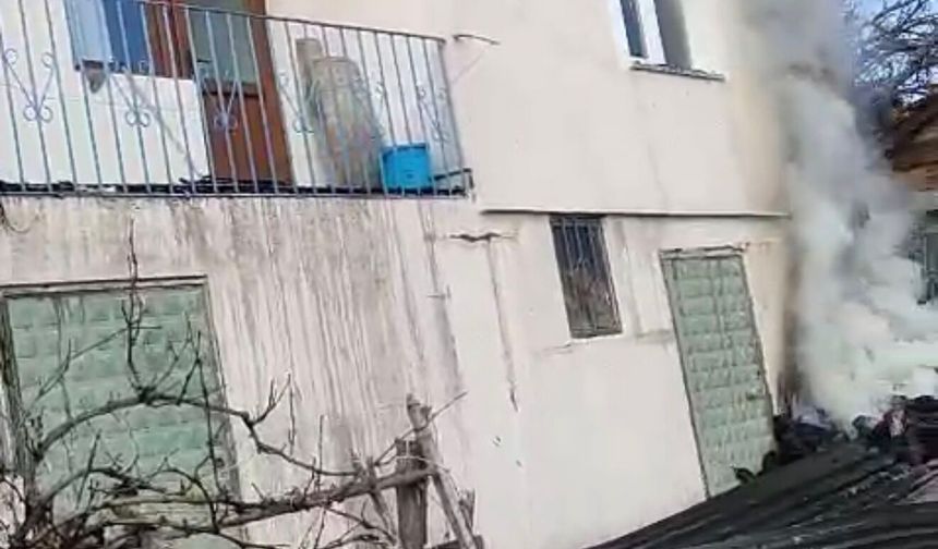 Karabük’te İki Katlı Evde Yangın: 1 Ölü, 1 Yaralı