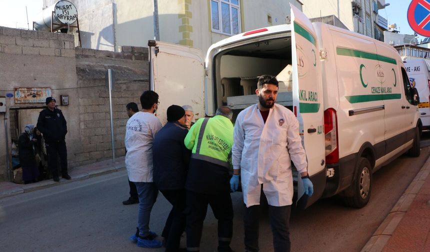 Karbonmonoksit gazından zehirlenip öldü