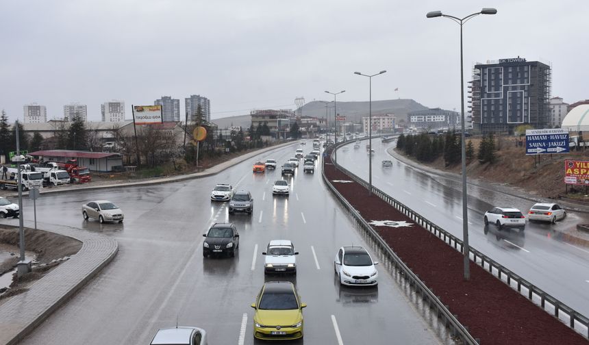 Kırıkkale'de, bayram yoğunluğu başladı