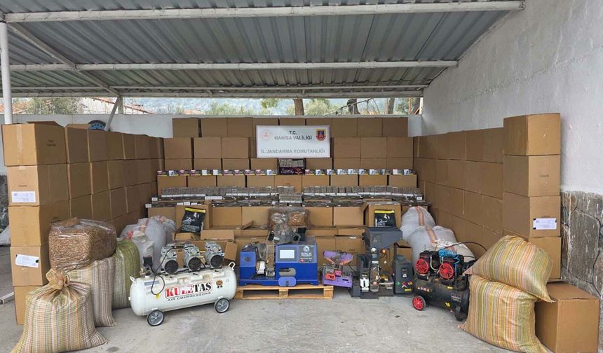Manisa'da kaçak tütün operasyonu