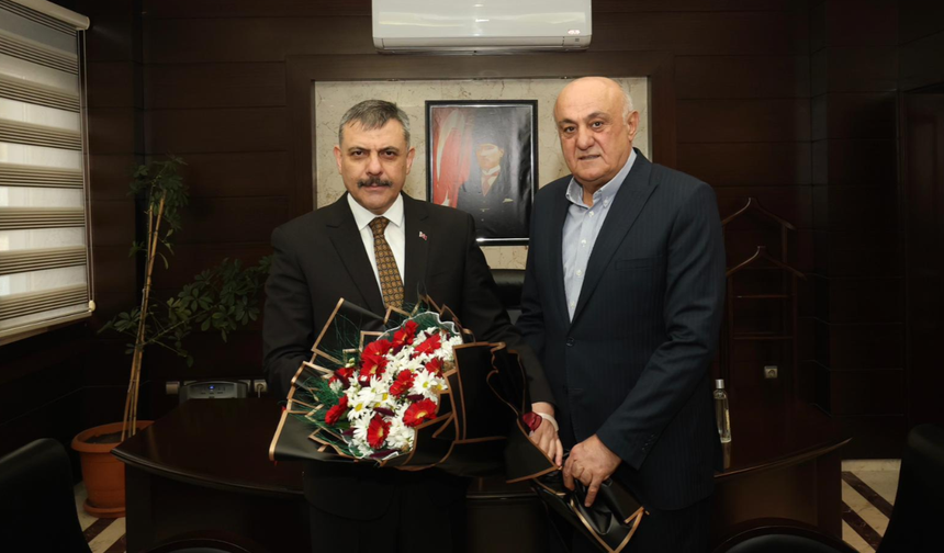 Çumra’ya Bakan Çiftçi'den Ziyaret: Üretim Vurgusu Öne Çıktı