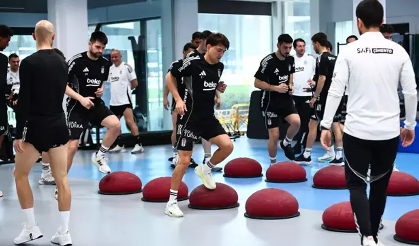 Beşiktaş, Fenerbahçe Derbisi Hazırlıklarına Salonda Devam Etti