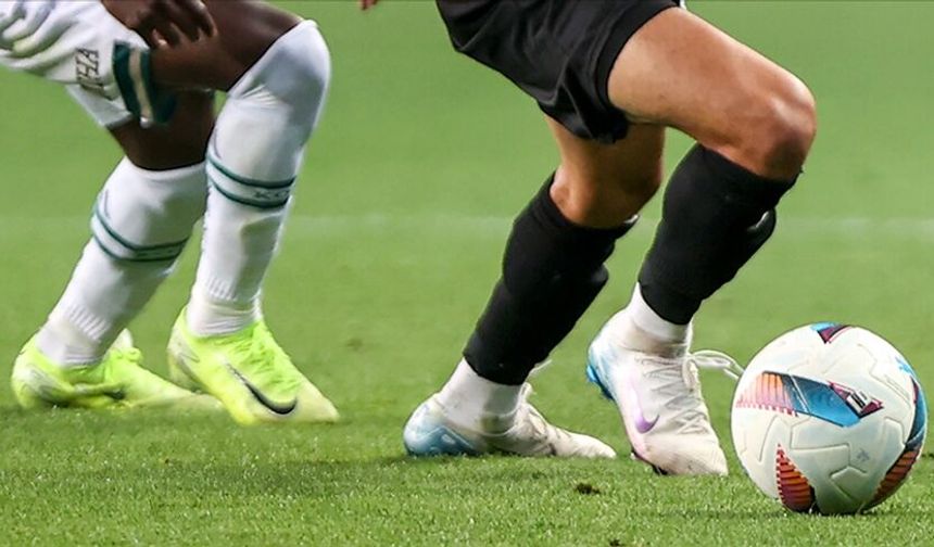 Galatasaray’a Dünya Yıldızı Orta Saha Geliyor!