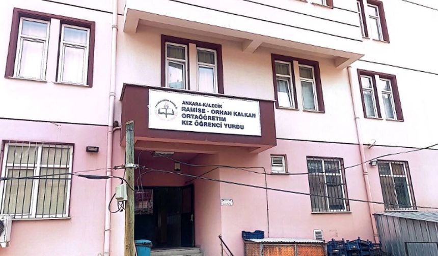 "Lüks Kız Yurdu Var Ama Öğrenciler Sokakta!"