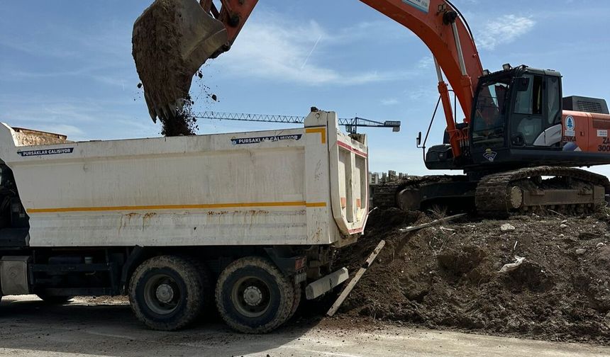 Pursaklar Belediyesi’nden ulaşım hamlesi: Yeni imar yolları açılıyor