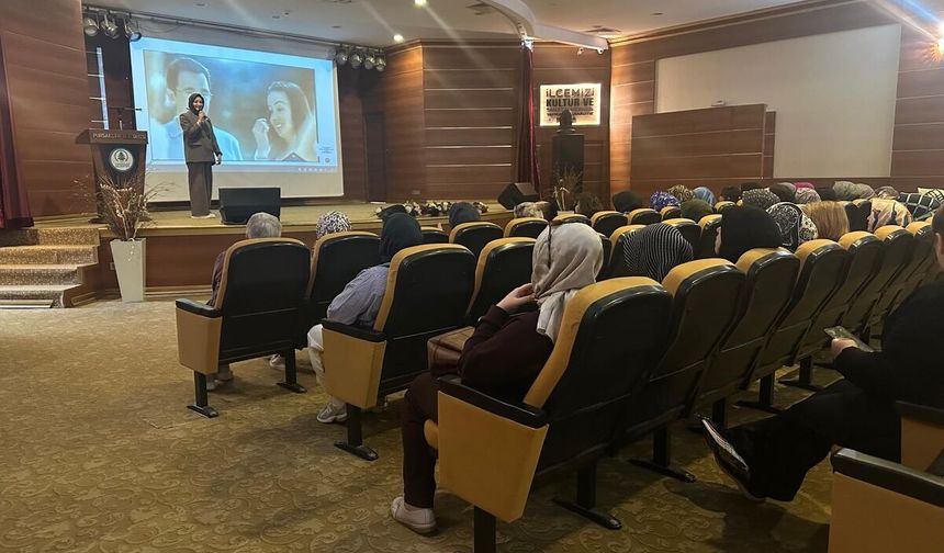 Pursaklar’da Güçlü Anneler İçin Farkındalık Buluşması