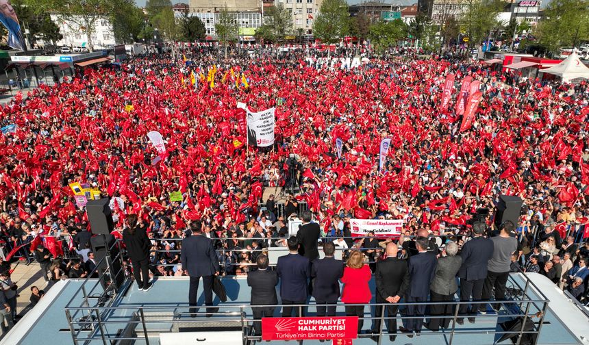 Özgür Özel Sakarya’dan sandık çağrısı yaptı