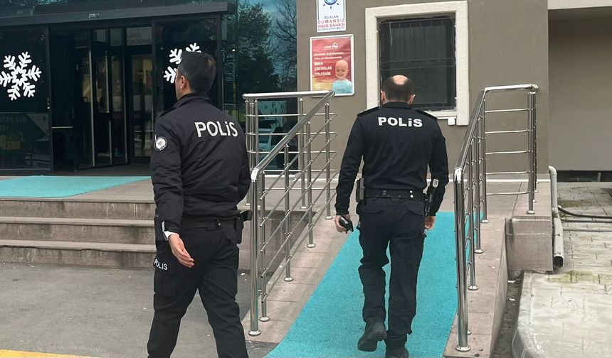 Ankara’da Buz pistinde kavga: Kadın parayı yırttı, polis geldi!
