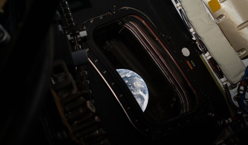 Artemis II’den büyüleyen kare: Dünya uzaydan görüntülendi!