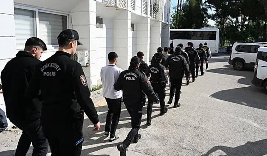 Mersin'de 100 milyonluk işlem hacmine sahip dolandırıcılık çetesine operasyon; 7 tutuklama