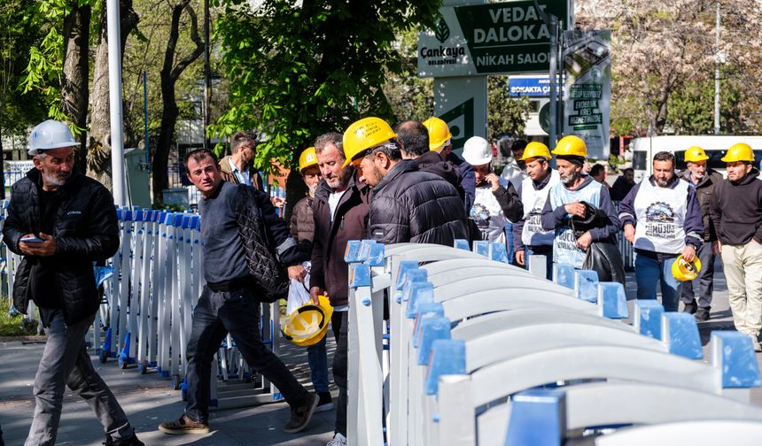 Doruk Madencileri Açlık Grevine Devam Ediyor!