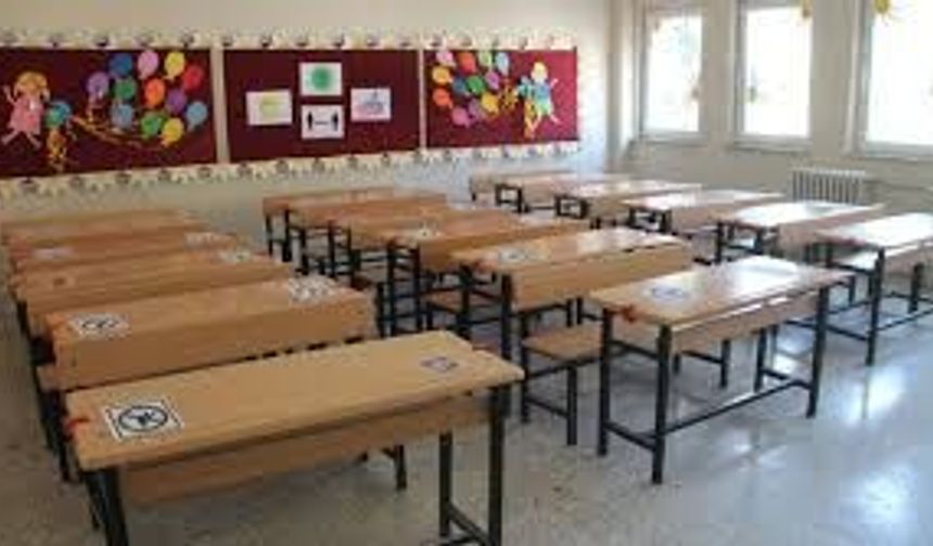 WhatsApp’taki Tehdit Paniğe Neden Oldu: Liseli Öğrenci Gözaltında