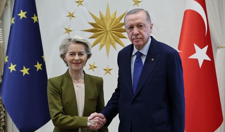 Cumhurbaşkanı Erdoğan, AB Komisyonu Başkanı von der Leyen ile telefonda görüştü