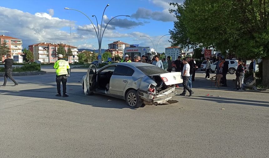Ankara’da feci çarpışma: 1 kişi yaralandı