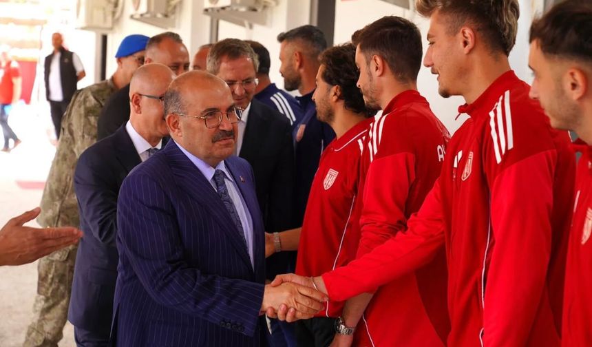 Ayvalıkgücü'ne final öncesi moral!