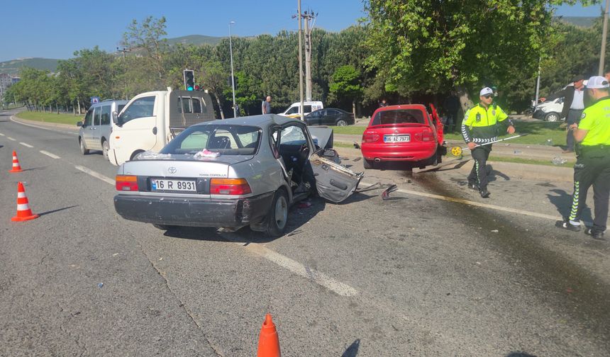 Bursa'da zincirleme kaza, 1 ölü!