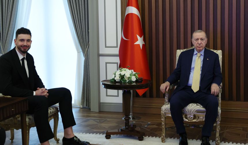 Erdoğan, milli basketbolcu Alperen Şengün’ü kabul etti