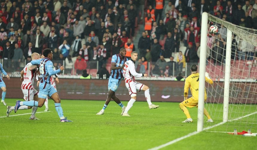 Fatih Tekke’nin Trabzonspor’u İkinci Yarıda Açıldı