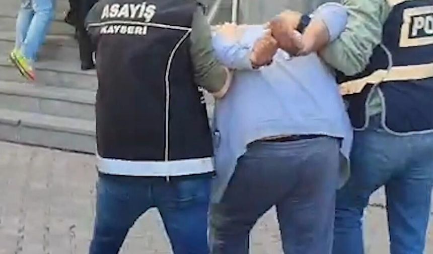 Kayseri'de 30 yıl hapis cezasıyla aranan 2 hükümlü yakalandı