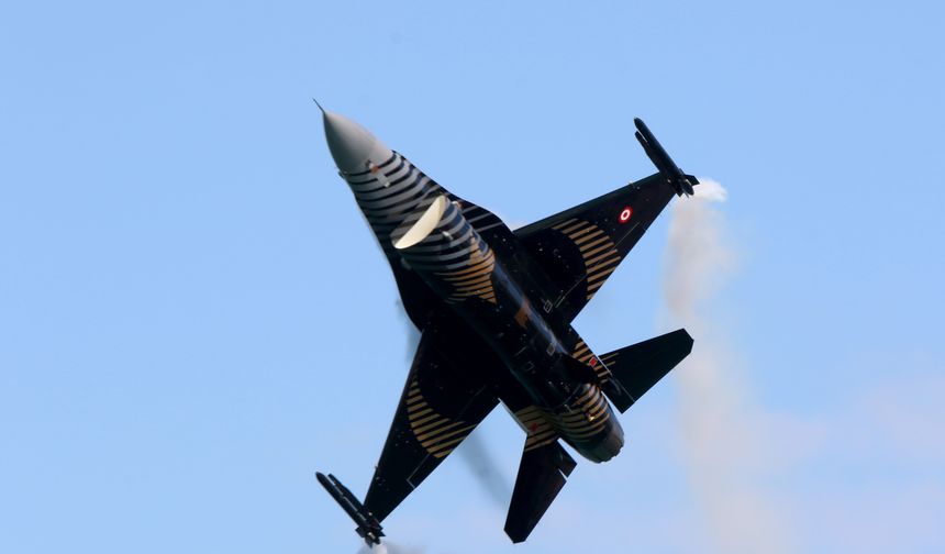 Samsun semalarında nefes kesen gösteri