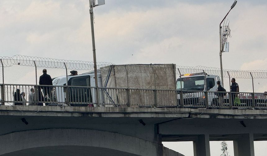 Şanlıurfa Birecik’te Dolu ve Fırtına Felaketi: 12 yaralı