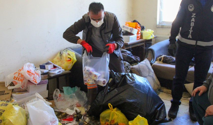 Etimesgut’ta “çöp ev” müdahalesi