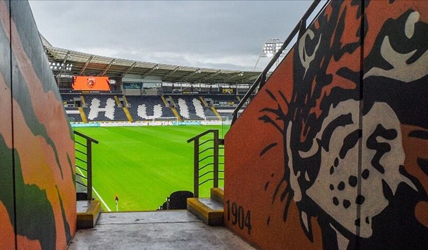 Acun Ilıcalı’nın Hull City’si Premier Lig’e Bir Adım Uzakta!