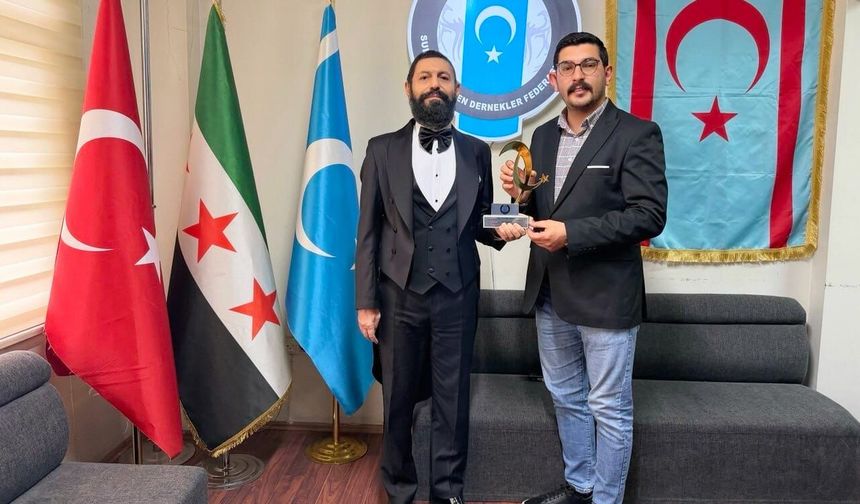 Akif Manaf’a Suriye Türkmen Dernekler Federasyonu’ndan Barış Ödülü!