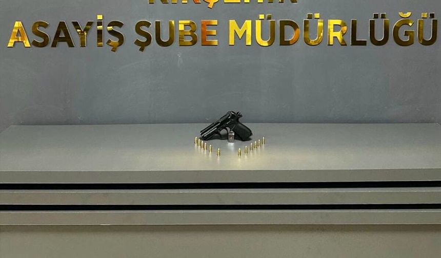 Kırşehir'de ruhsatsız tabanca ele geçirildi