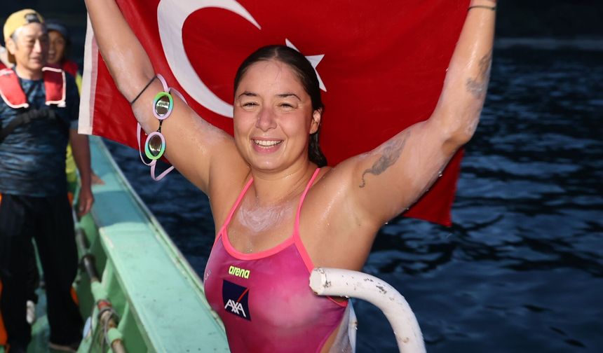 Bengisu Avcı'nın yüzücüleri okyanuslara açılacak