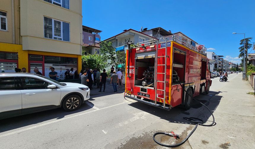 Evde çıkan yangında öldü