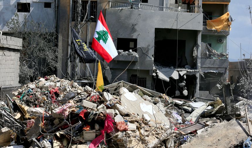 Lübnan'da can kaybı 3 bin 558'e yükseldi