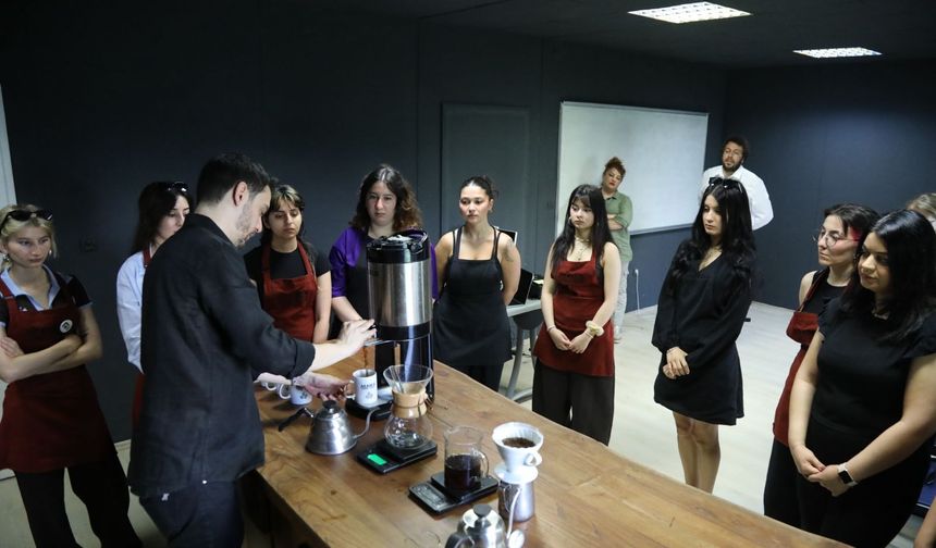 Çankaya'da Kadınlara Barista Eğitimiyle İstihdam Desteği