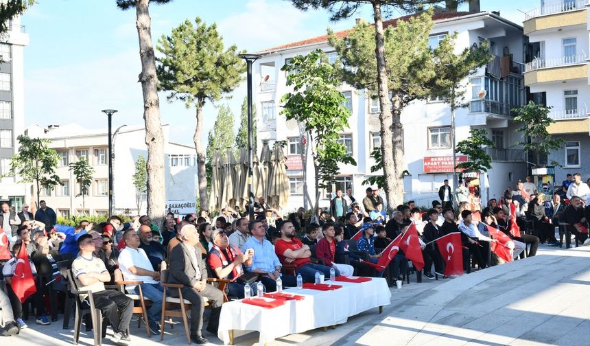 Haymana’da Milli Takım İçin Tek Yürek: Dev Ekranda Maç Heyecanı Yaşandı