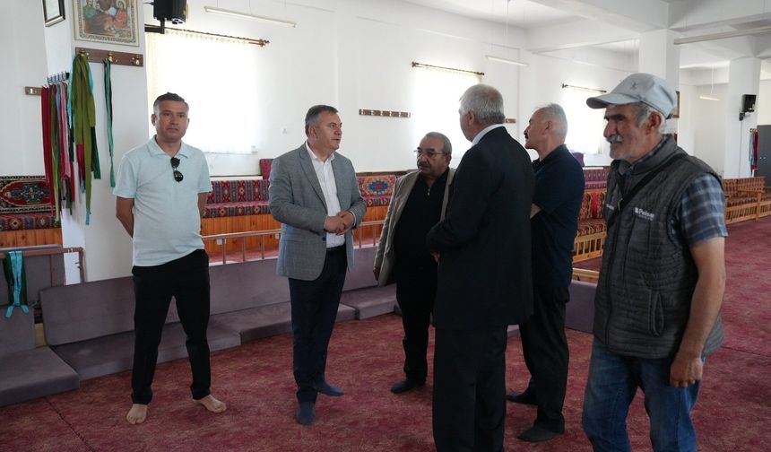 Başkan Özarslan Demirci Mahallesi'nde Vatandaşlarla Buluştu