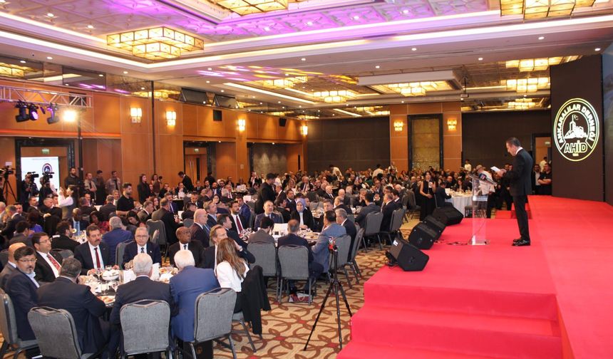 AHİD 41. Yılında Ankara’ya Değer Katanları Ödüllendirdi