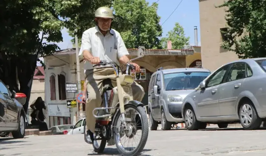 1976'da Sıfır Aldı, 50 Yıldır Vazgeçmedi! İşte O Motosiklet