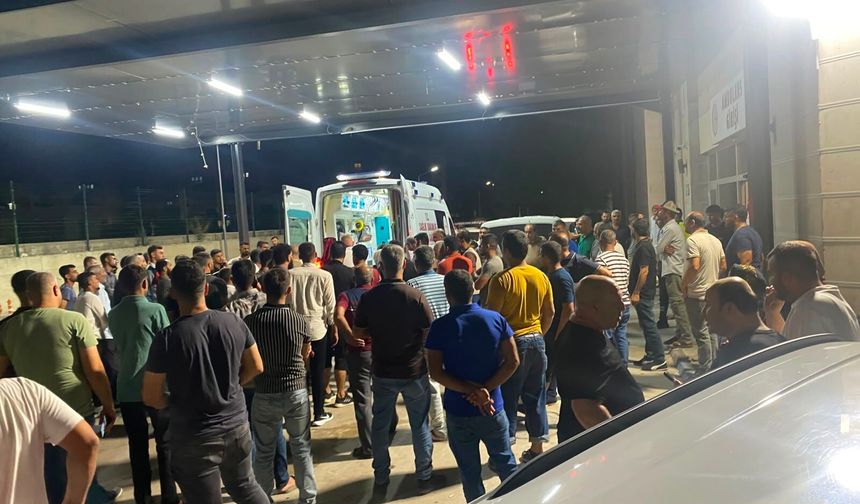 Ceyhan'da ailelerin de karıştığı silahlı kavga: 4 yaralı, 1'inin durumu ağır