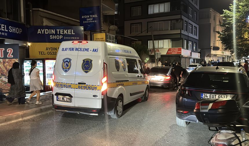 Gebze'de Silahlı Kavga Dehşeti: Yoldan Geçen Vatandaşın da Aralarında Bulunduğu 3 Kişi Yaralandı