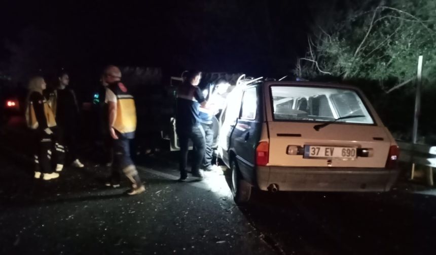 Kastamonu'da otomobil ile traktör çarpıştı: 1 ölü, 1 yaralı