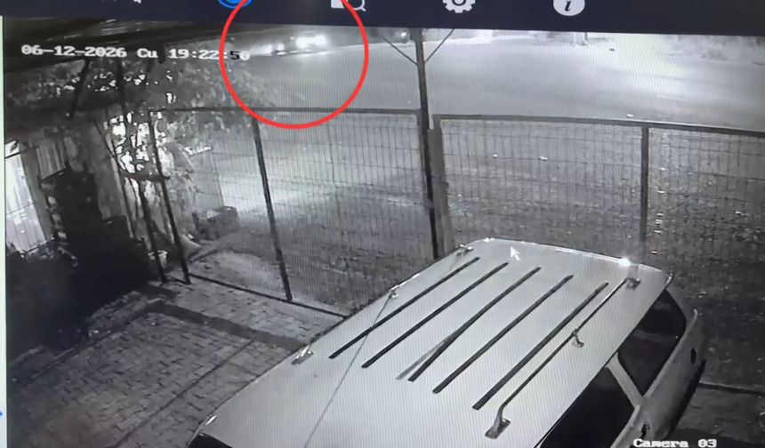 Kavşakta Korkutan Çarpışma! Elektrikli Bisiklet Sürücüsü Yaralandı