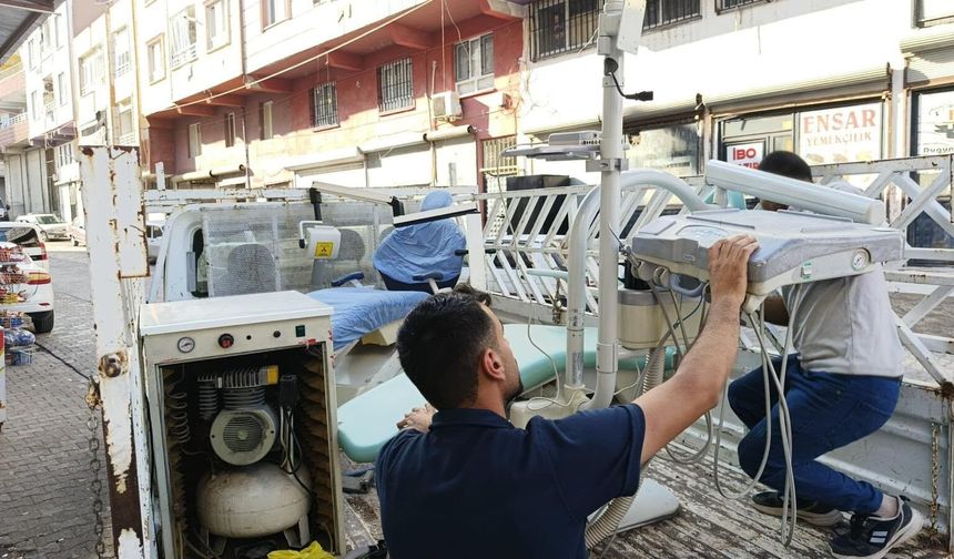 Şanlıurfa'da Ruhsatsız Diş Klinikleri Mühürlendi